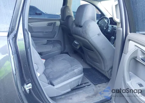 2013 Chevrolet Traverse 2Lt z USA, uszkodzony, nr VIN 1GNKRJKD0DJ226535